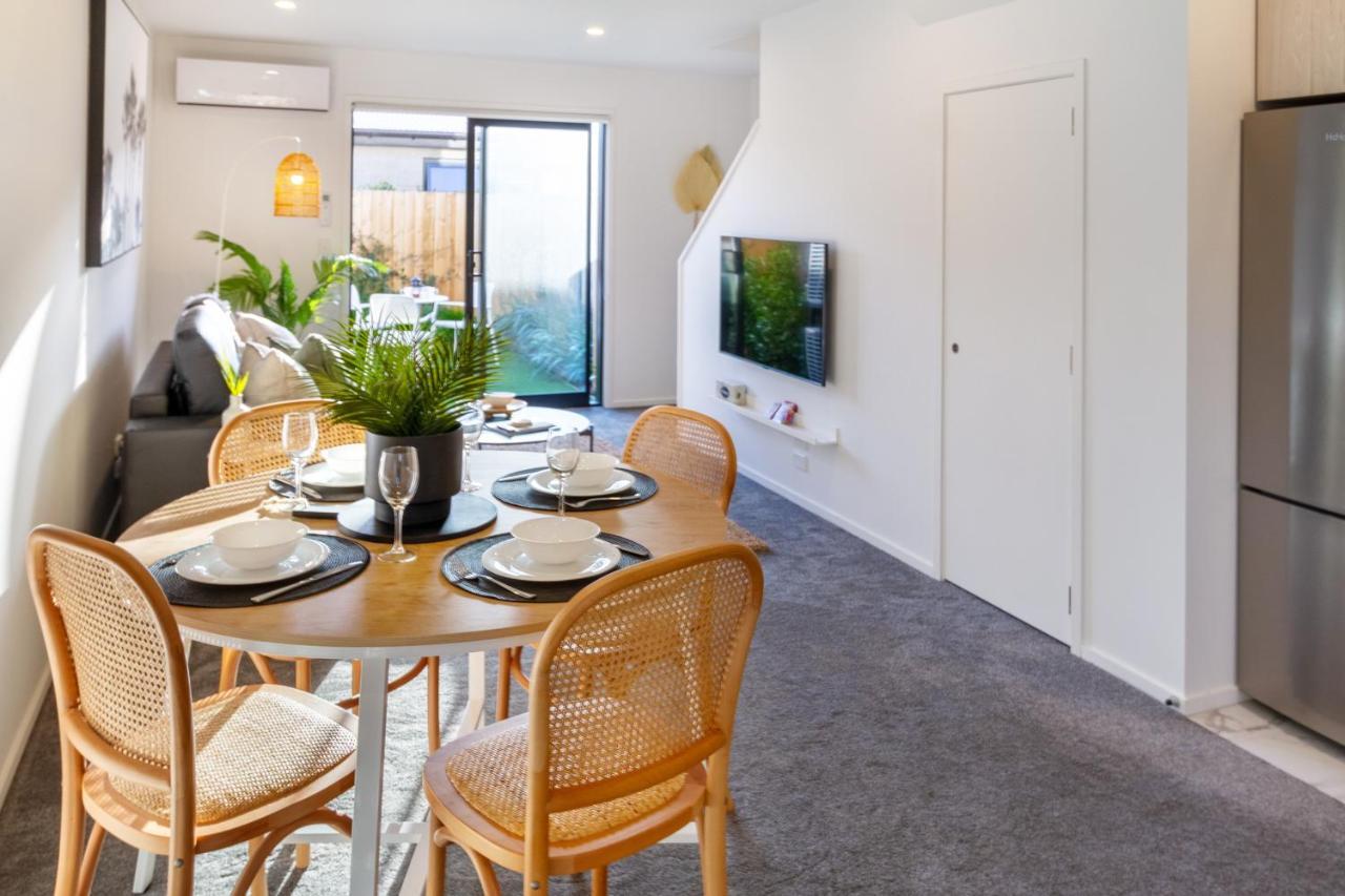 Garden City Getaway 2 Bed With Sofa Bed 1 Bath Крайстчърч Екстериор снимка